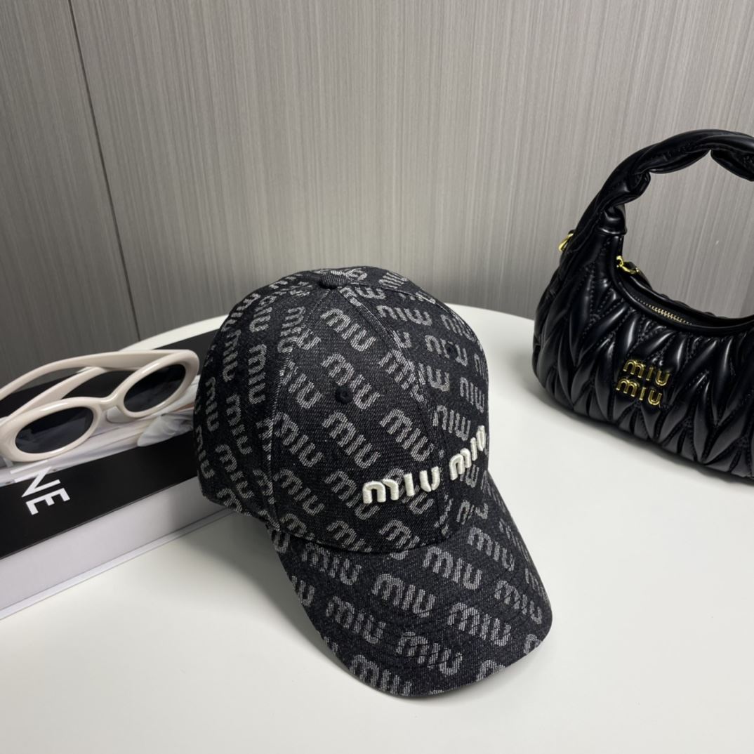 Miu Miu Caps